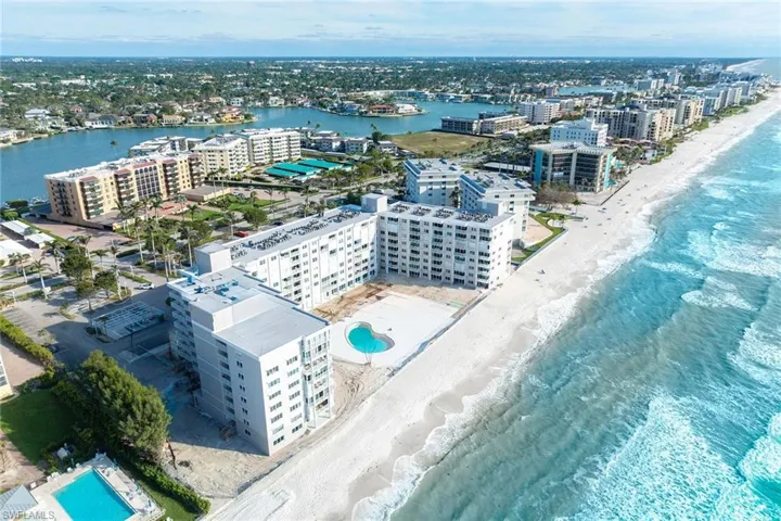 3443  Gulf Shore N BLVD, Naples, FL 34103