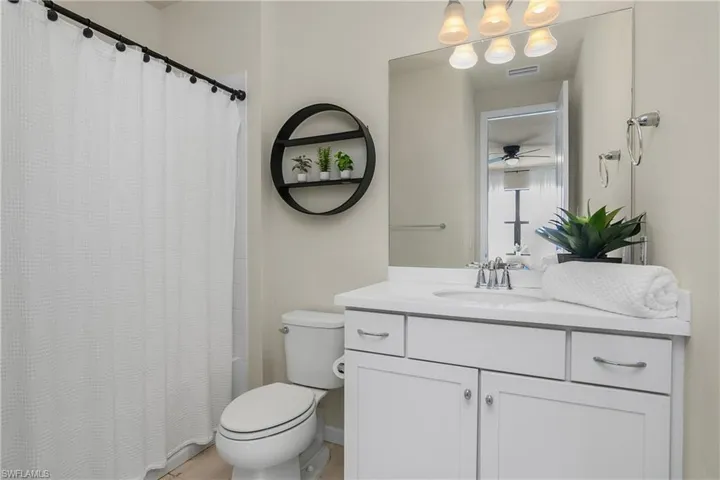 17628 Kinzie Ln, Estero, Florida 33928