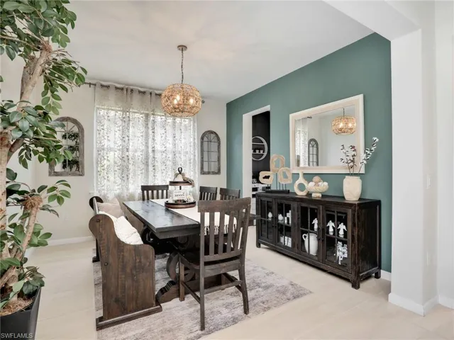 17628  Kinzie  LN, Estero, FL 33928