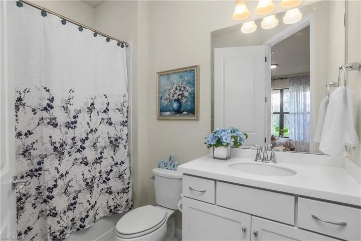 17628 Kinzie Ln, Estero, Florida 33928