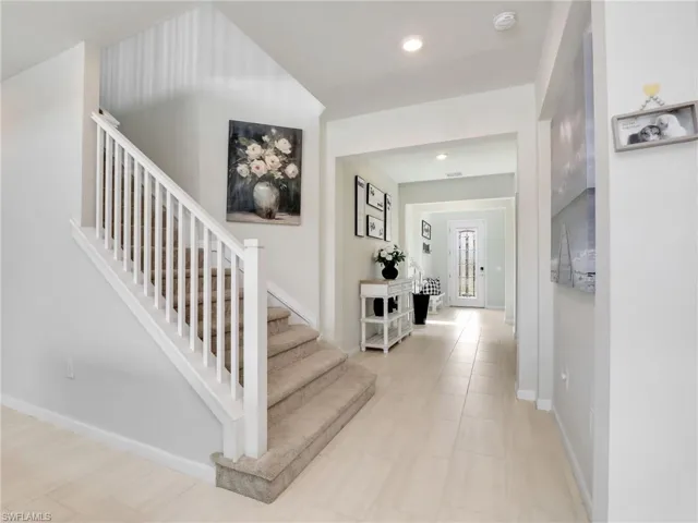 17628 Kinzie Ln, Estero, Florida 33928