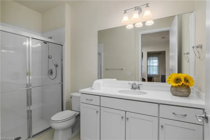 17628 Kinzie Ln, Estero, Florida 33928