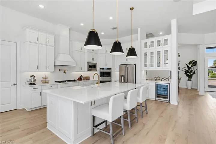 15382 Turin Dr, Naples, Florida 34114