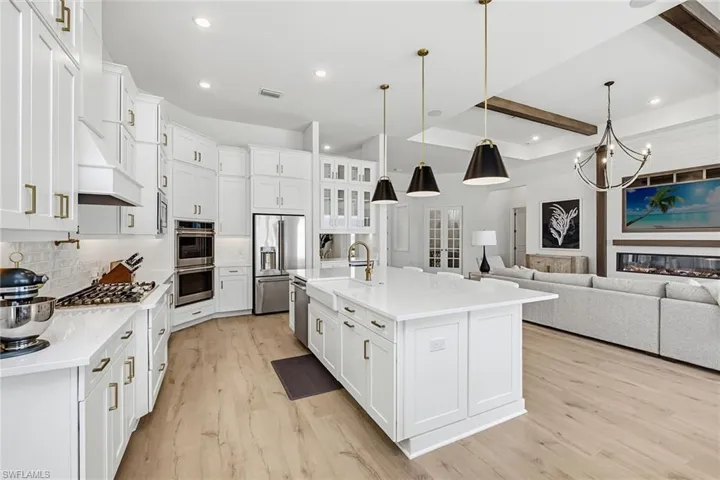 15382 Turin Dr, Naples, Florida 34114