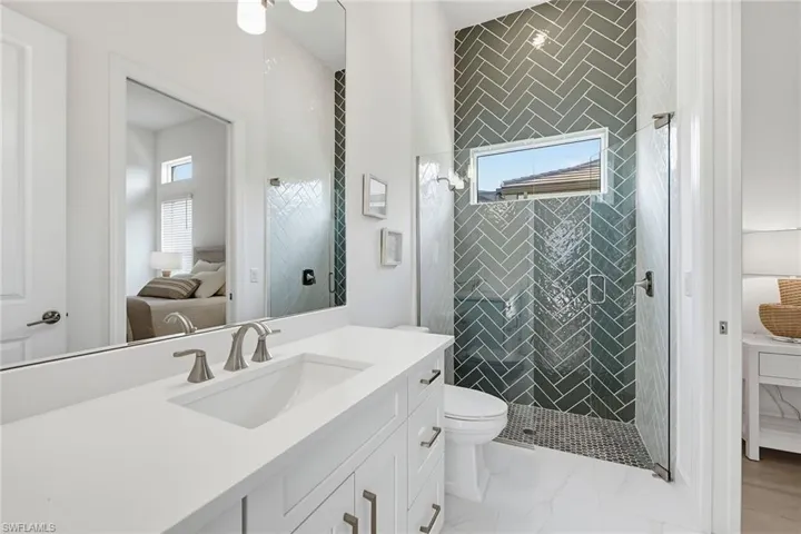 15382 Turin Dr, Naples, Florida 34114