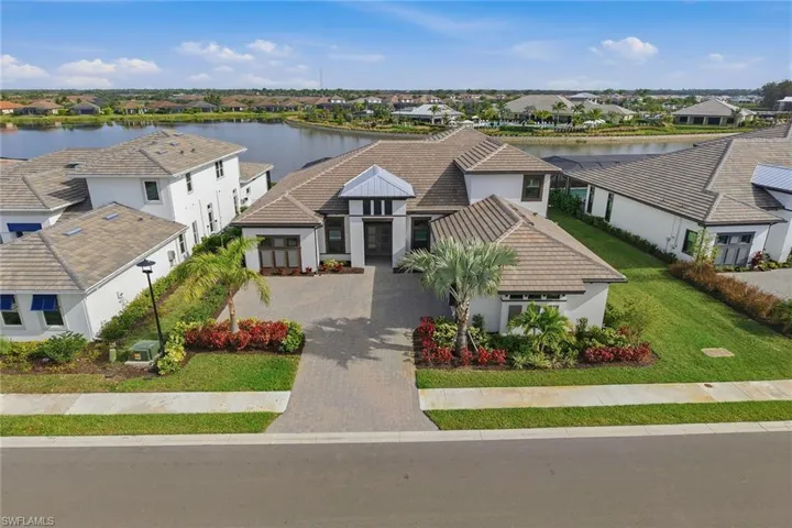 15382 Turin Dr, Naples, Florida 34114