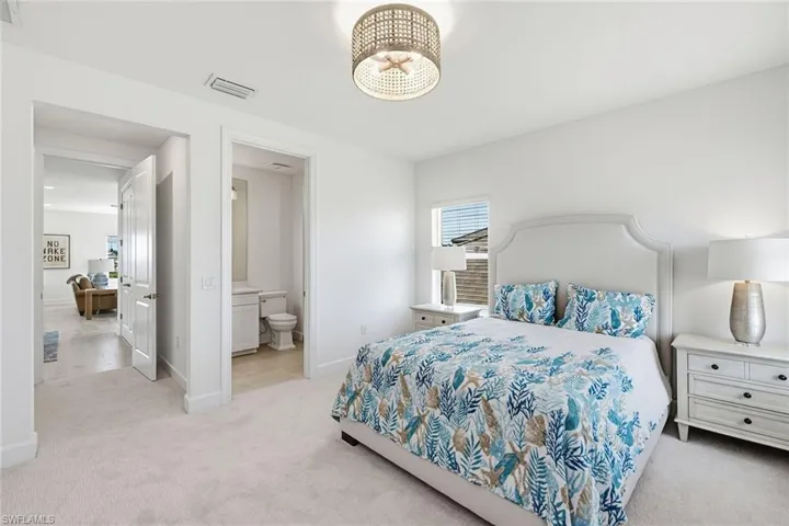 15382 Turin Dr, Naples, Florida 34114