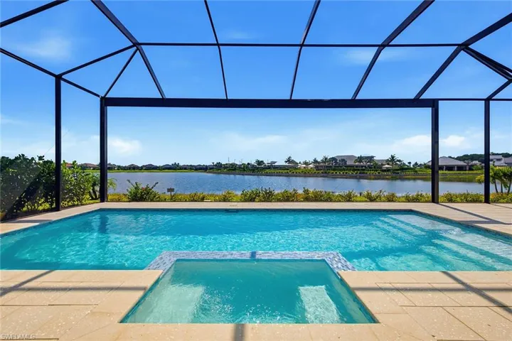 15382 Turin Dr, Naples, Florida 34114