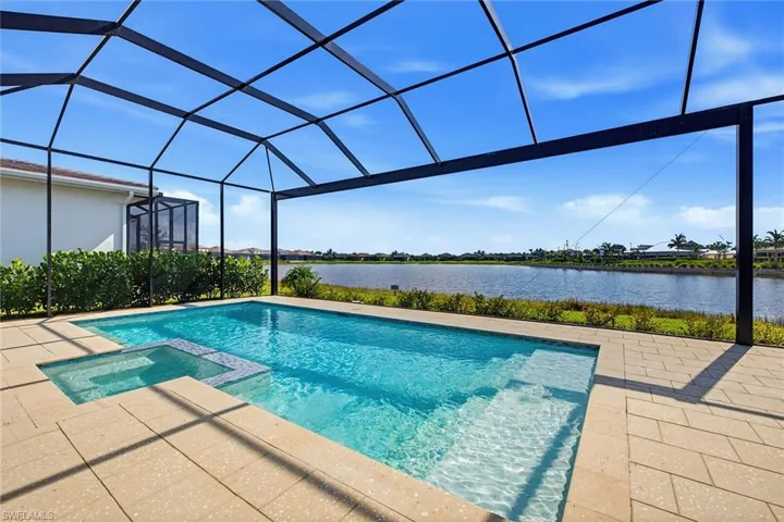 15382 Turin Dr, Naples, Florida 34114