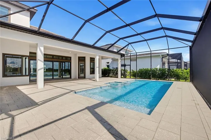15382 Turin Dr, Naples, Florida 34114