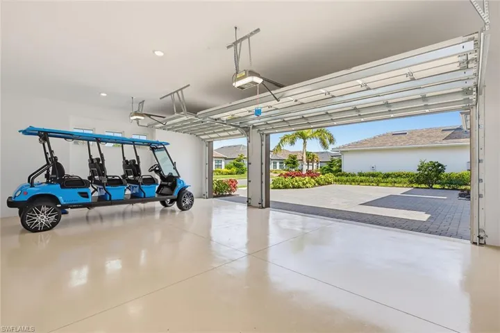 15382 Turin Dr, Naples, Florida 34114