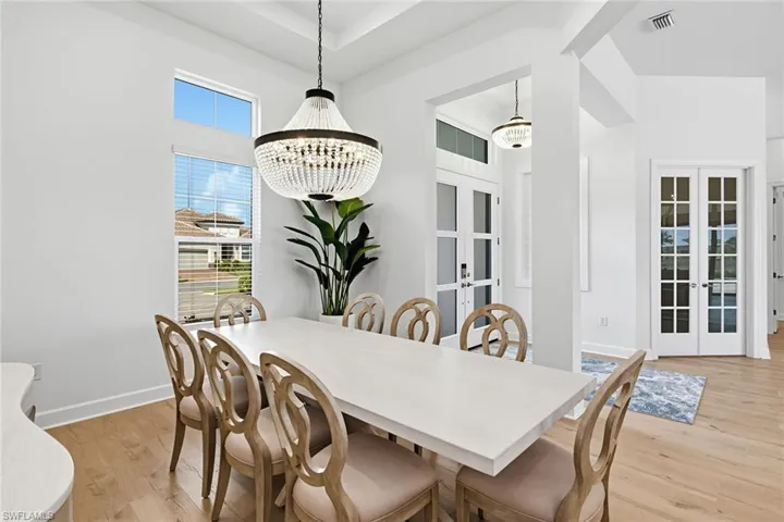 15382 Turin Dr, Naples, Florida 34114