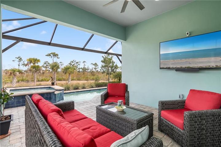 Pool and Spa area views. Note the "Picture Window" Screens that eliminate Frames.