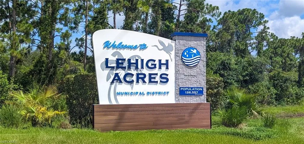 1413 Abbott Ave, Lehigh Acres, Florida 33972
