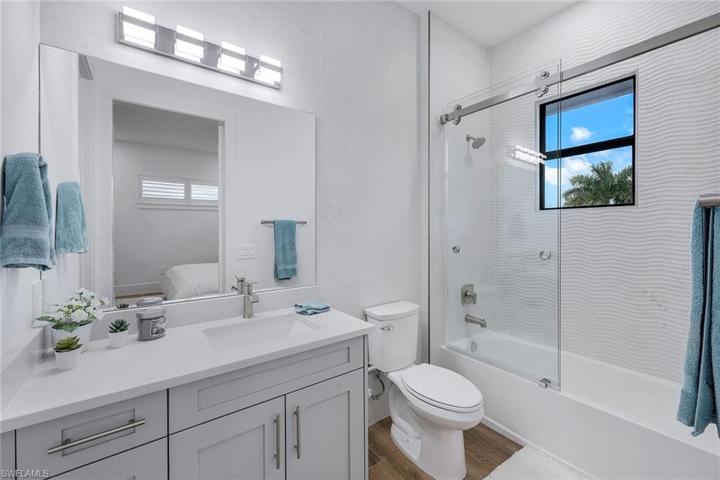 1888 N Bahama  AVE, MARCO ISLAND, FL 34145