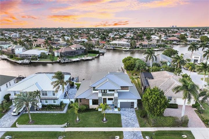 1888 N Bahama  AVE, MARCO ISLAND, FL 34145