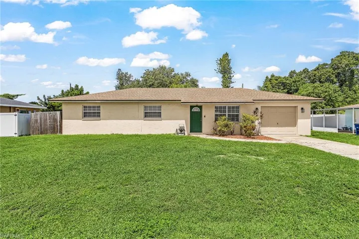 2205 Lotus Rd, Fort Myers, Florida 33905
