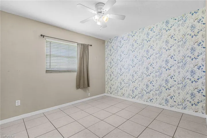 2205 Lotus Rd, Fort Myers, Florida 33905