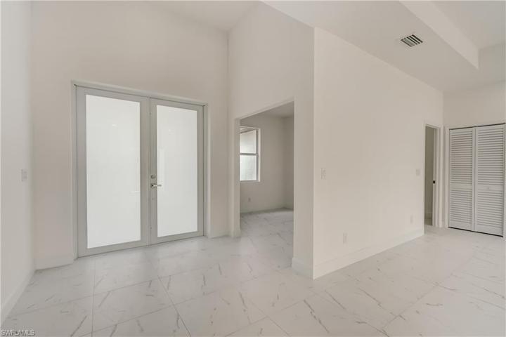 OFICCE PLUS 3BD