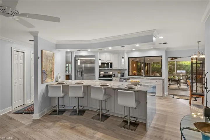 2259 Queens Way, Naples, Florida 34112