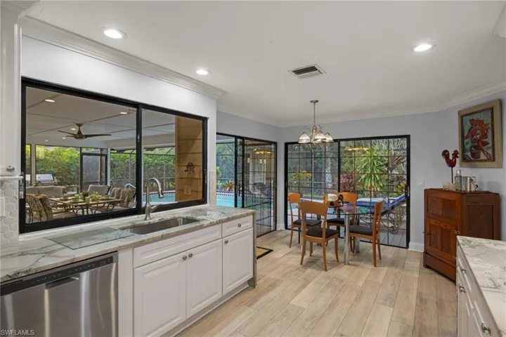 2259 Queens Way, Naples, Florida 34112