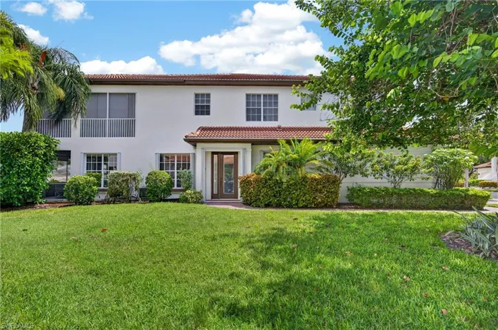 9141 Los Lagos Ct 101, Bonita Springs, Florida 34135