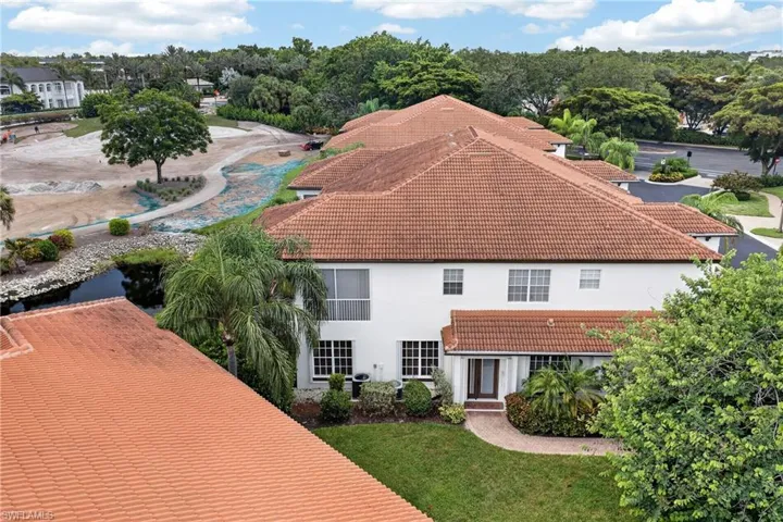 9141 Los Lagos Ct 101, Bonita Springs, Florida 34135