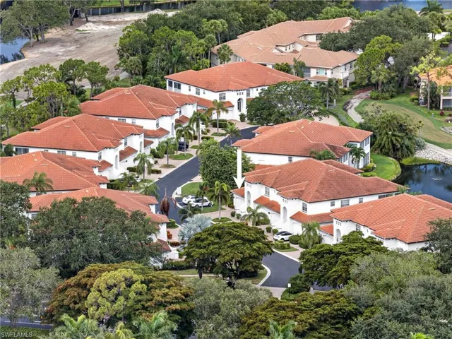 9141 Los Lagos Ct 101, Bonita Springs, Florida 34135