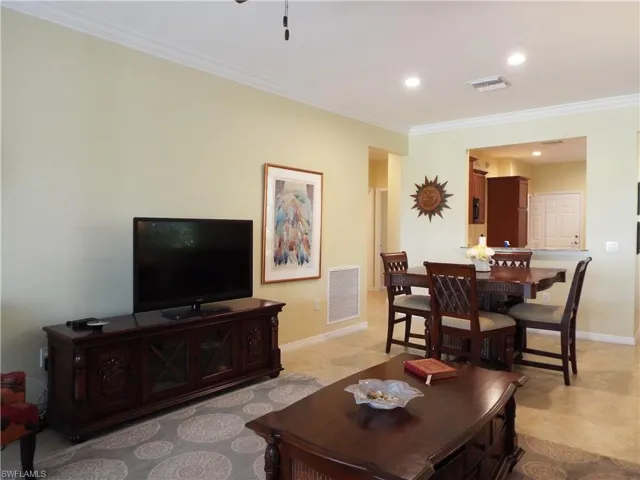 Living room with crown molding