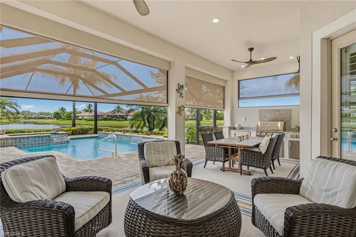 9454 Lagomar Ct, Naples, Florida 34114
