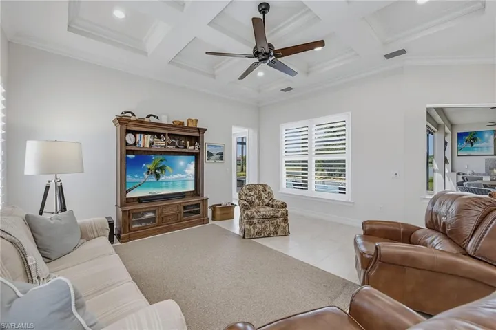 9454 Lagomar Ct, Naples, Florida 34114