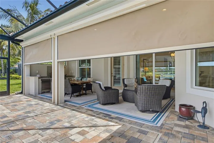 9454 Lagomar Ct, Naples, Florida 34114