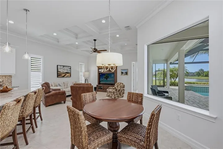 9454 Lagomar Ct, Naples, Florida 34114