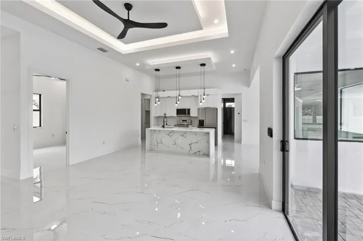 330 Sw 26th Pl, Cape Coral, Florida 33991