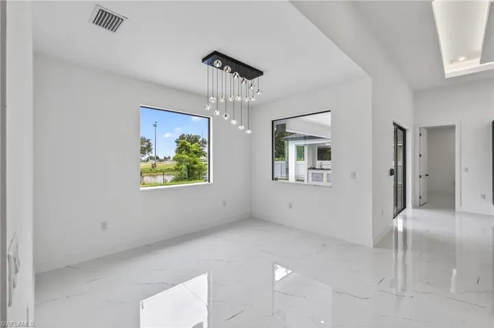 330 Sw 26th Pl, Cape Coral, Florida 33991