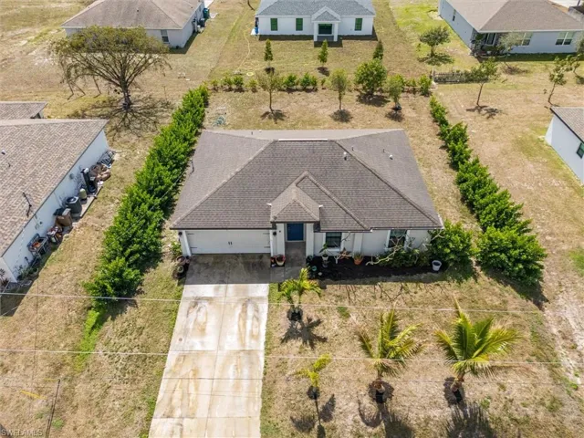 Aerial view of property and surrounding area