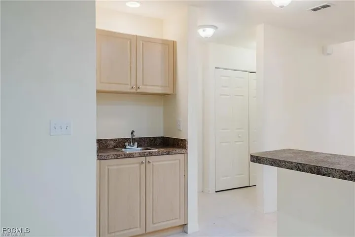 15989 Mandolin Bay Dr 204, Fort Myers, Florida 33908