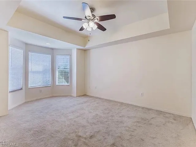 15989  Mandolin Bay  DR, Fort Myers, FL 33908