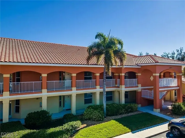 15989 Mandolin Bay Dr 204, Fort Myers, Florida 33908
