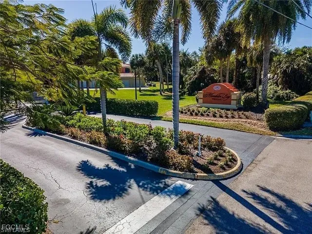 15989 Mandolin Bay Dr 204, Fort Myers, Florida 33908