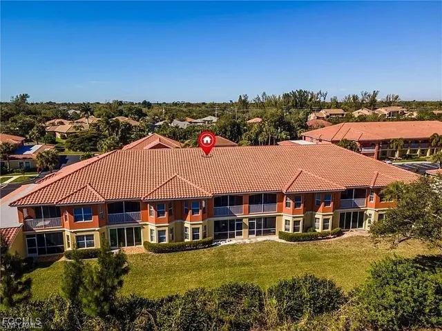 15989  Mandolin Bay  DR, Fort Myers, FL 33908