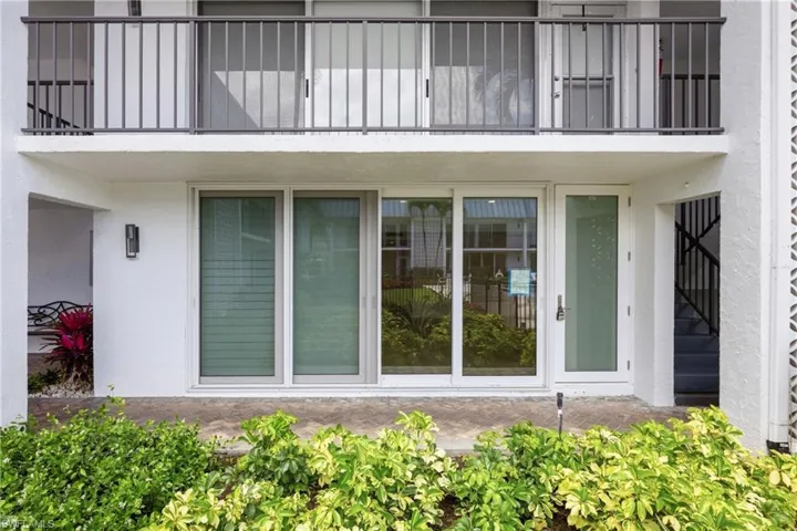 333 Harbour Dr 109, Naples, Florida 34103