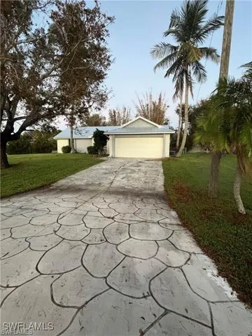 701 SW 9th  AVE, Cape Coral, FL 33991