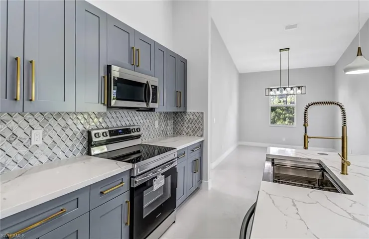 1120  Corry E ST, Lehigh Acres, FL 33974