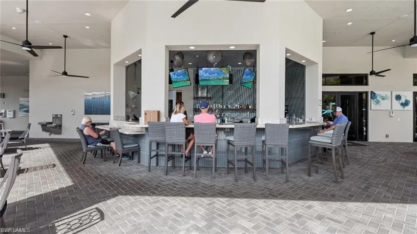 Outdoor Bar