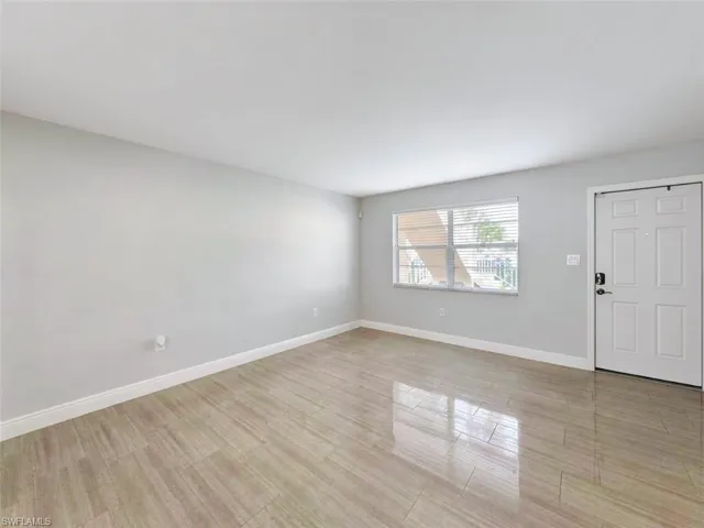 681 Palm View Dr C1, Naples, Florida 34110