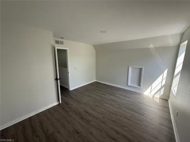 5248 Confederate Dr, Naples, Florida 34113