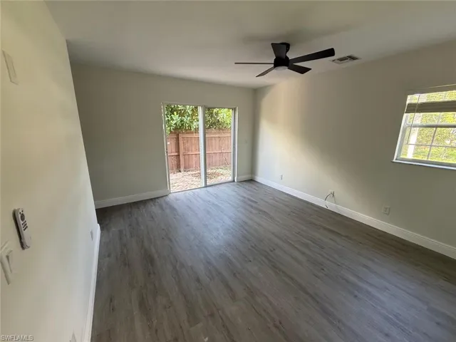 5248 Confederate Dr, Naples, Florida 34113