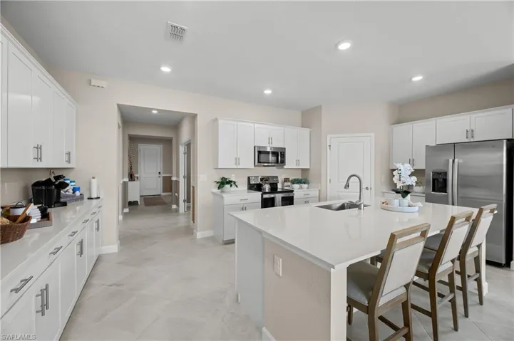 3245 Weston Manor Dr, Alva, Florida 33920