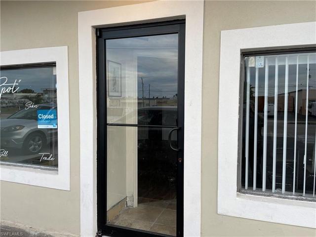 814-818 SE 47th  ST, CAPE CORAL, FL 33904